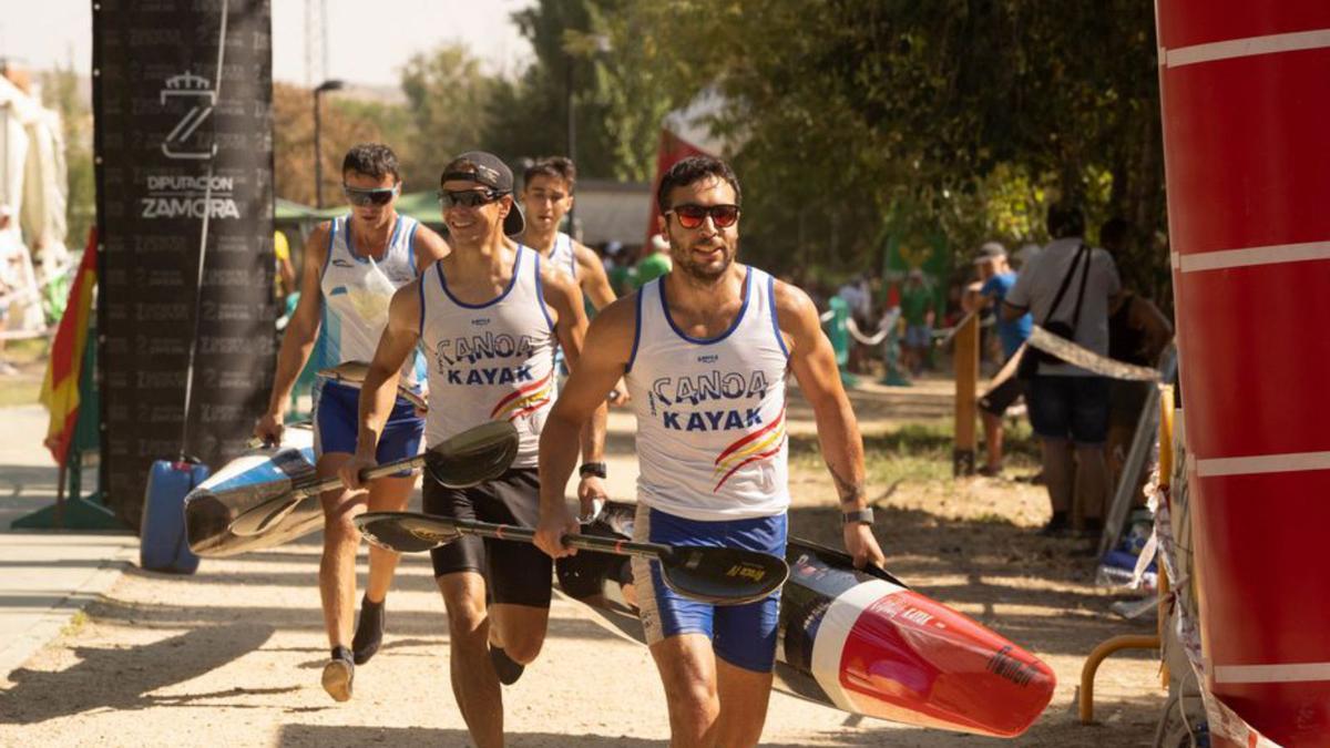 Saúl Fernández y Raúl Prieto, del Canoa Kayak. | J. L. F.