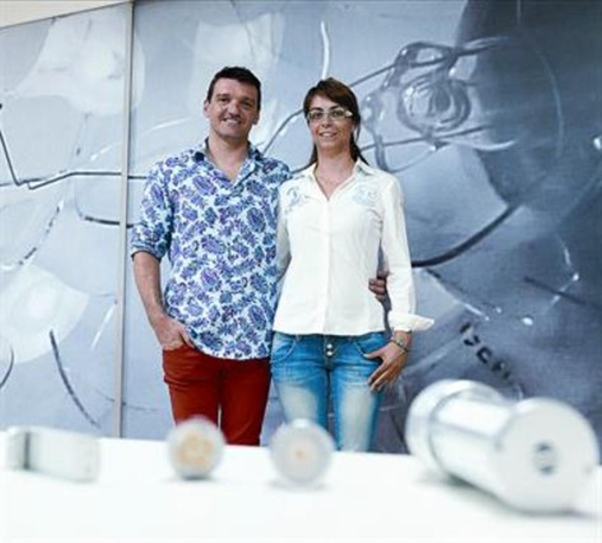 Robert Bonet i Teresa Bernadí, directors de Led Tech Ibèrica. Robert Bonet i Teresa Bernadí, directors de Led Tech Ibèrica.