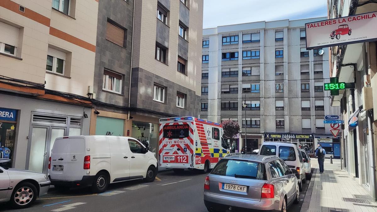 La UVI móvil, en la calle Adaro.