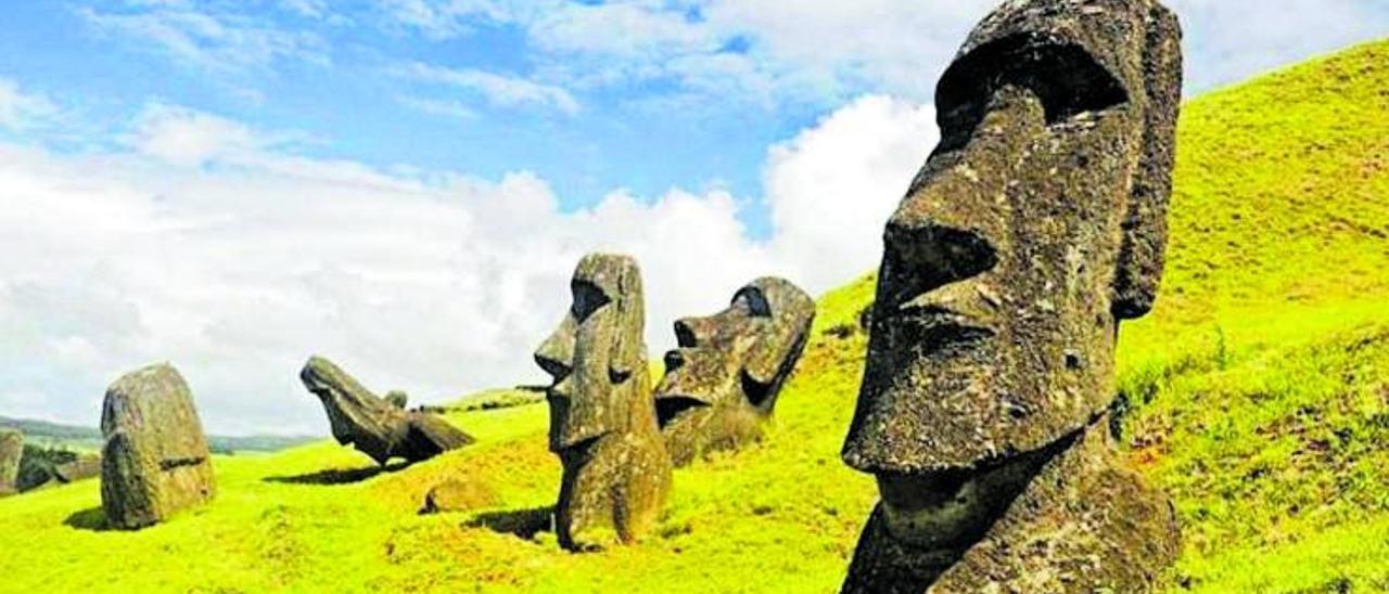 Esculturas en piedra de moais, uno de los símbolos más representativo de la isla de Pascua. | LP/DLP