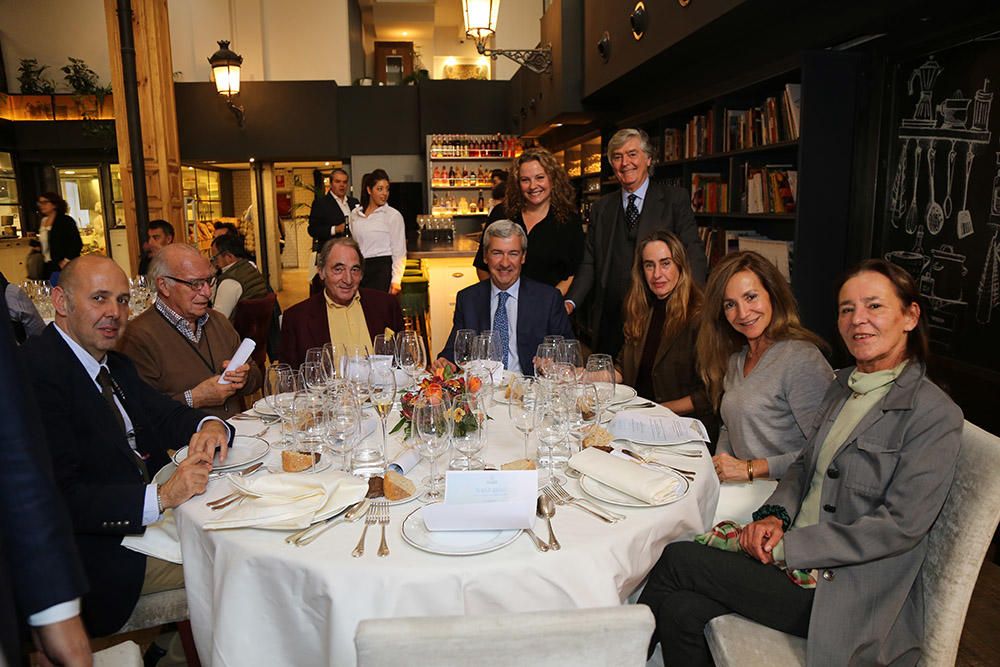La Academia de Gastronomía de Ibiza y Formentera se presenta con gran éxito en Madrid ante los académicos de toda España