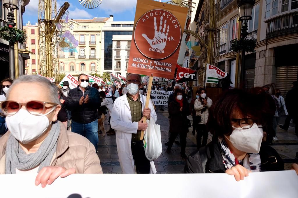 Concentración de Marea Blanca en defensa de la sanidad pública en Málaga