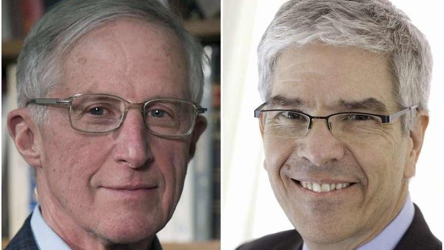 Los estadounidenses William Nordhaus (izquierda) y Paul Romer, premiados con el Nobel de Economía.