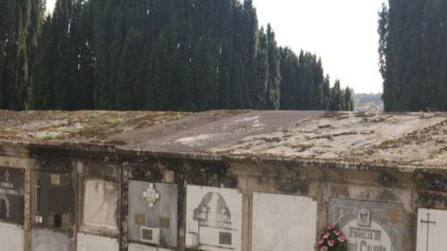 El PP de Betanzos denuncia el “mal estado” de conservación del cementerio municipal