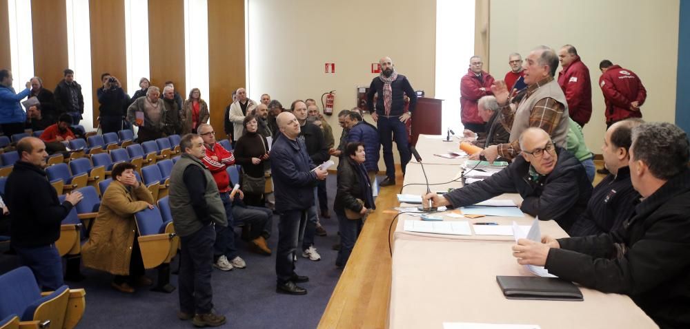 Los comuneros de Cabral se apuntan a las urnas tras una asamblea bronca: el 17 de abril. Convocan elecciones y aprueban las cuentas de 2014 y 2015 en un clima dividido.