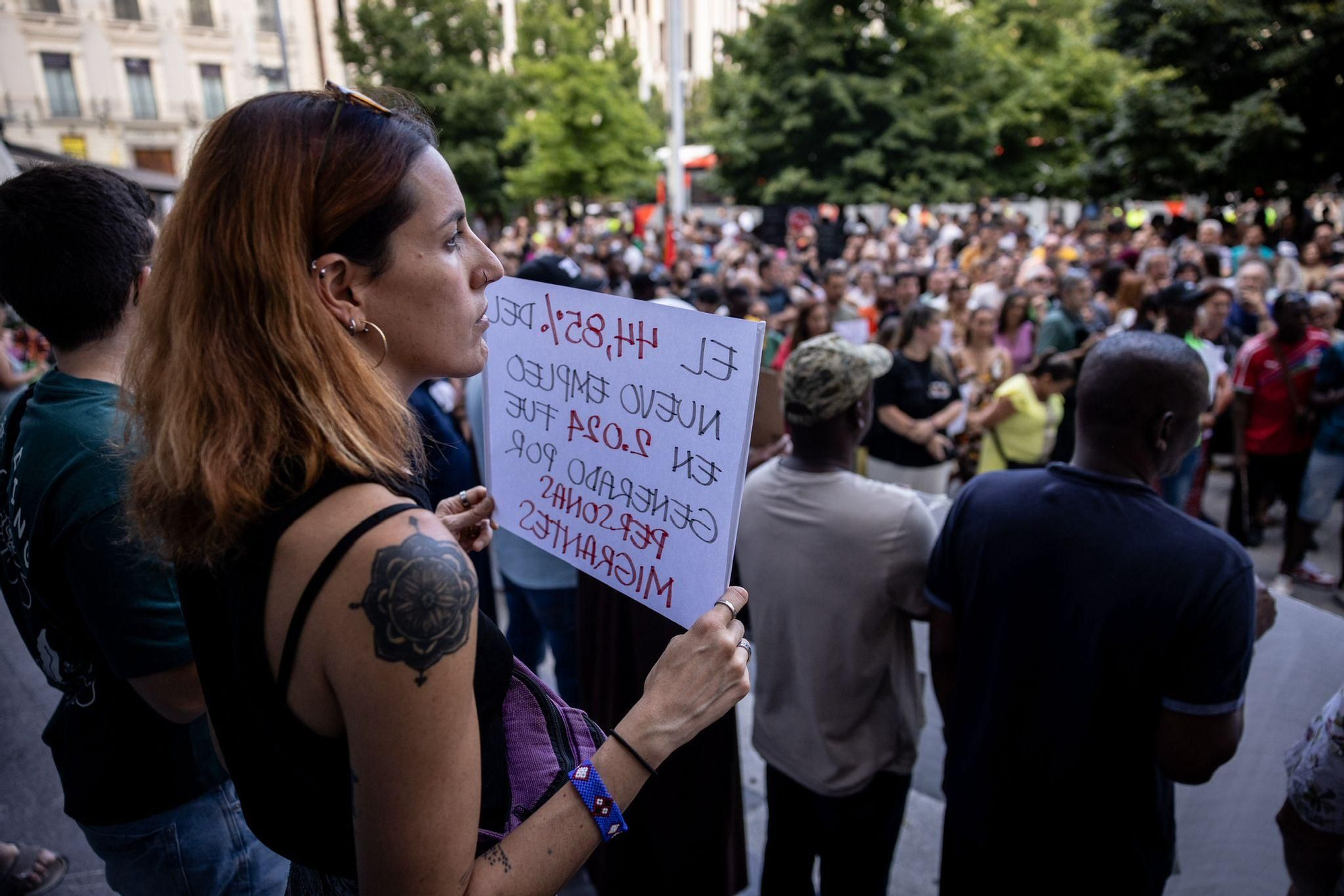 En imágenes | Manifestación en contra del racismo en Zaragoza