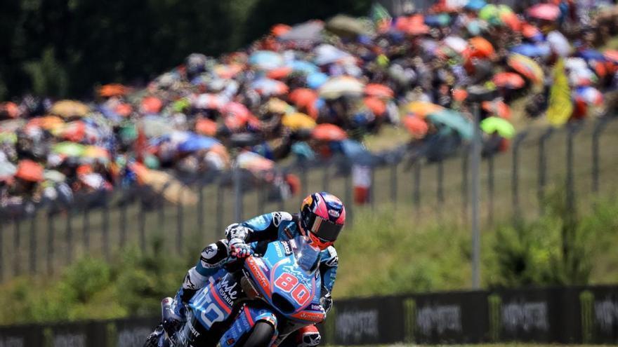 David Alonso se lleva el premio en Moto2 en un apretado final