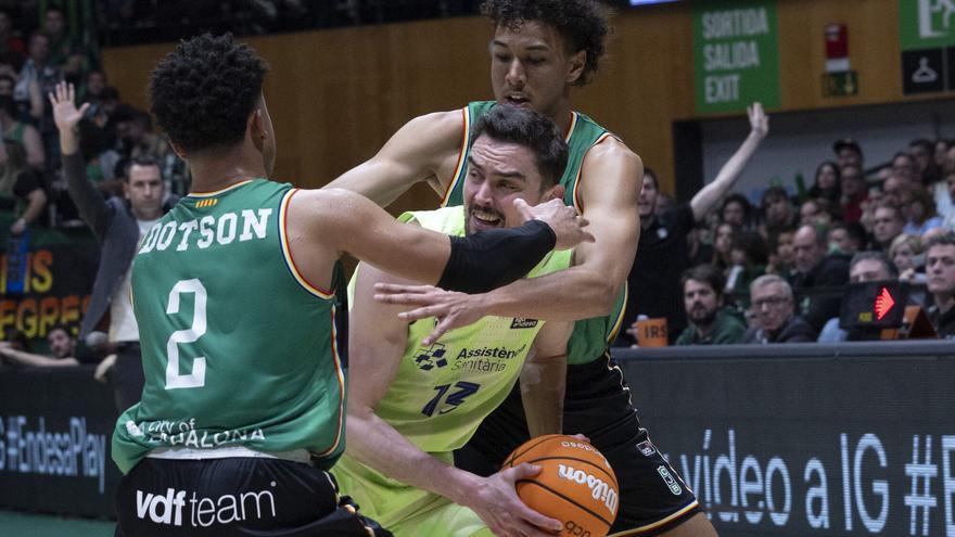 El Barça frustra la fiesta del Joventut