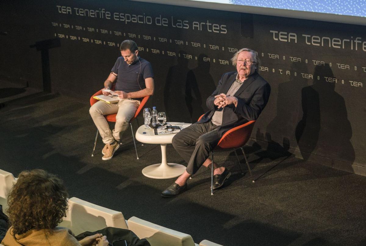 «Nos estamos acercando a nuevas cimas del cinismo»