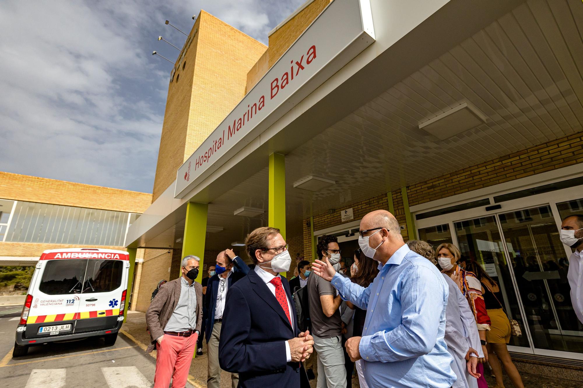 El Coonseller de sanidad visita el Hospital de La Vila para presentar las obras de ampliación que tienen una duración estimada de 30 meses