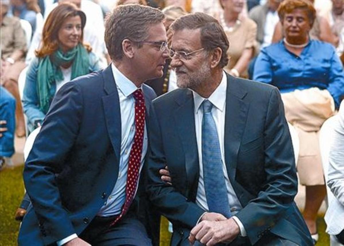 Rajoy amb Basagoiti, ahir, en un acte a Sant Sebastià.