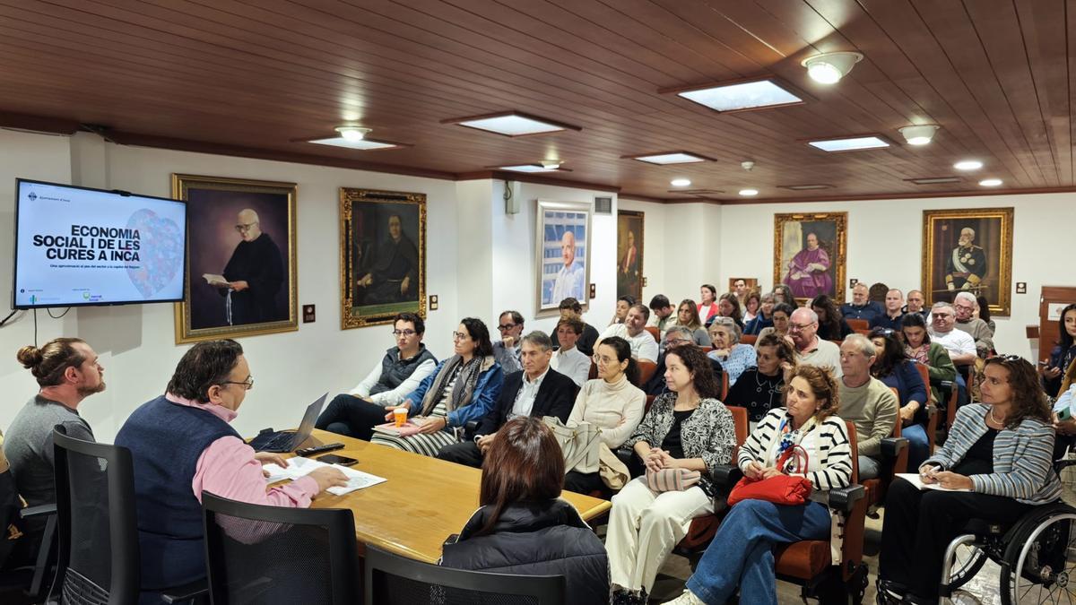 Presentación del pionero estudio de economía social y de los cuidados en Inca.