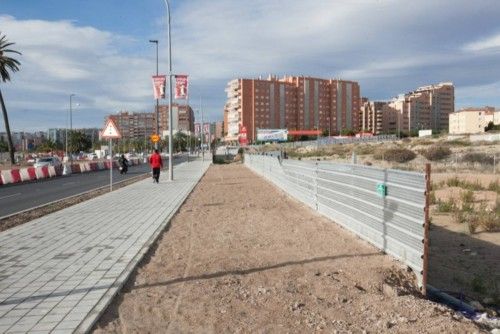 Los vecinos se unen para denunciar la «chapuza» del Acceso Sur de Alicante