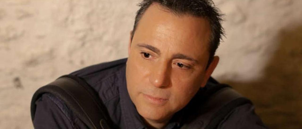 Miguel Afonso, director de Folk Canarias Eventos y creador y músico de &#039;Bailando con cuentos&#039;.