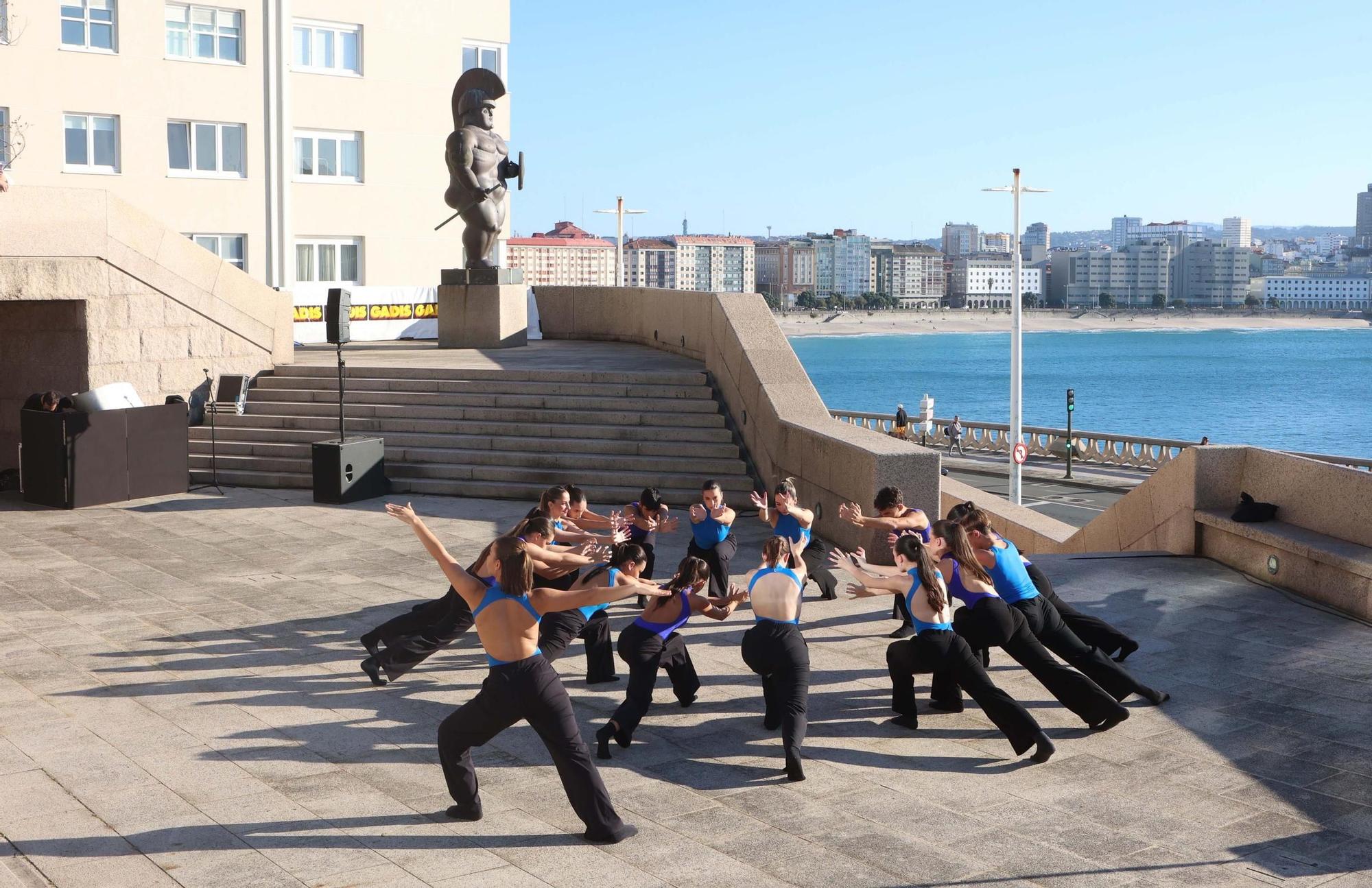 El festival de danza Quincegotas toma las calles de A Coruña