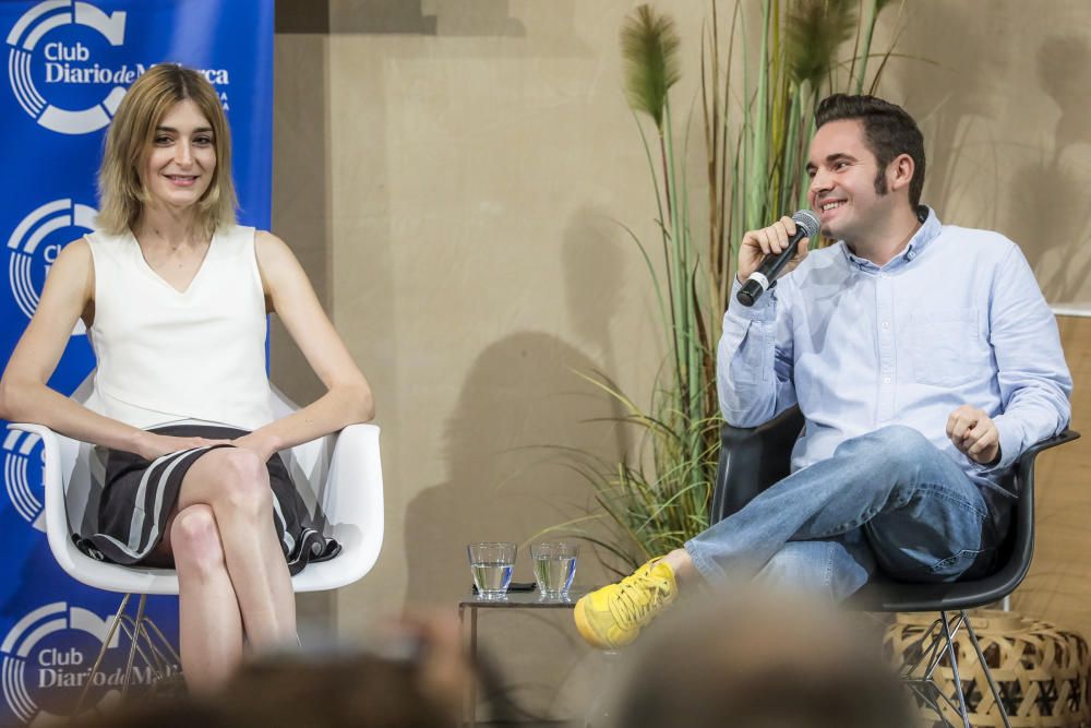 Jaume Carrió y Laura Gost dan consejos sobre cine a los alumnos de Son Pacs