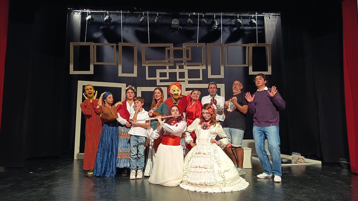 La compañía de Elche Teatro en Construcción arrasa en el Certamen Nacional María Moliner de Sevilla La compañía de Elche Teatro en Construcción arrasa en el Certamen Nacional María Moliner de Sevilla