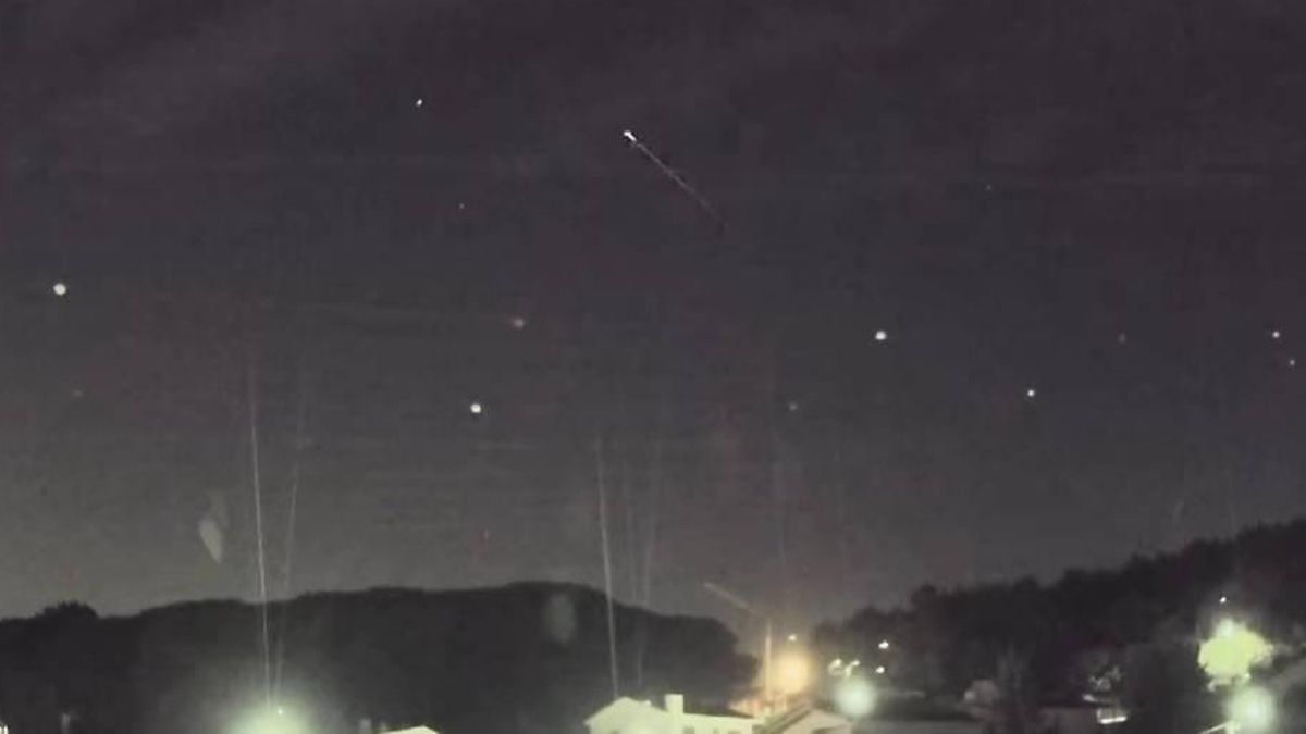 La estrella fugaz fue captada en el cielo del norte de Portugal durante más de 10 segundos.