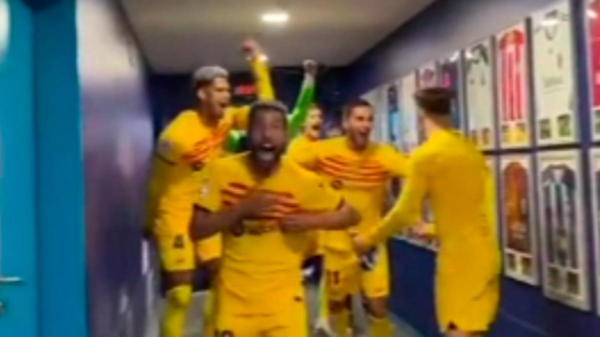 ¡Lo que no se vio en la televisión! Los jugadores celebran el título de Liga