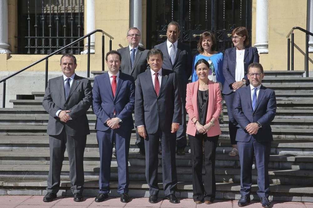 Toma de posesión de Fernando Lastra como Consejero de Infraestructuras