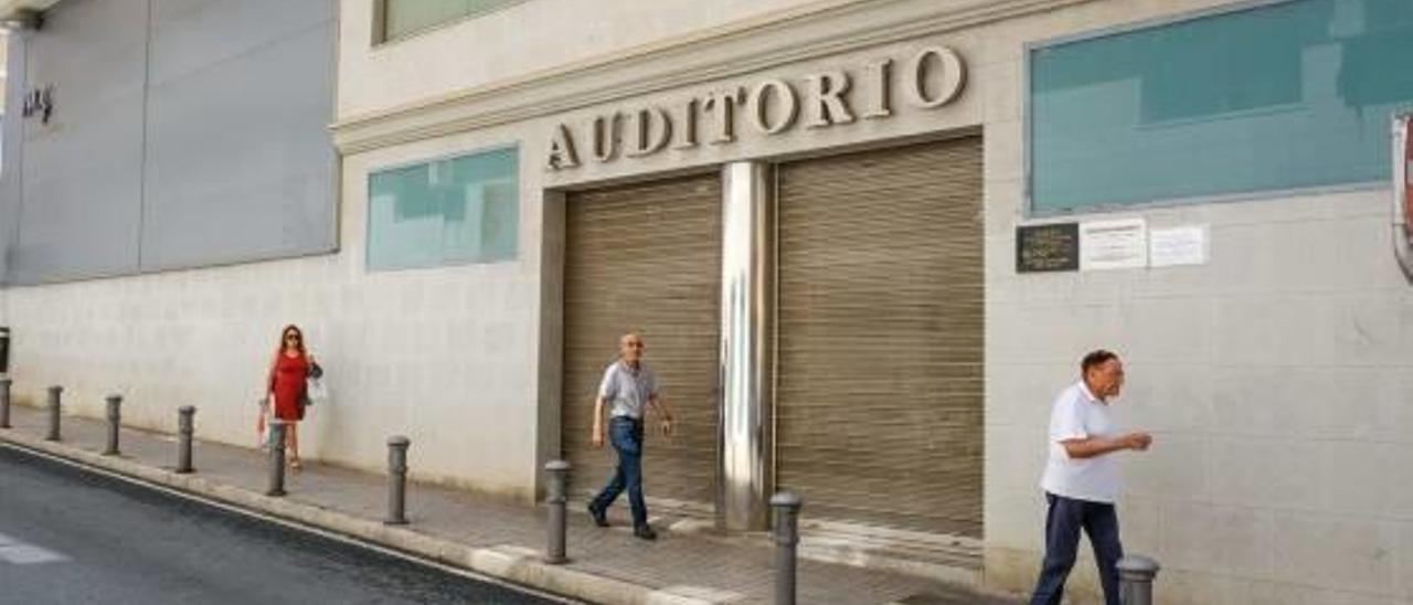 El auditorio ADOC se inauguró en diciembre de 2003.