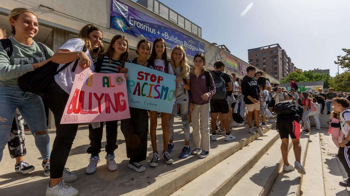 Racismo instituto Alicante: 