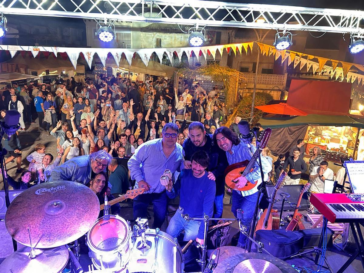 Los integrantes de Sedaç, durante un concierto