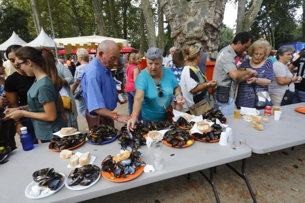 El mejillón hace la delicia de Castrelos