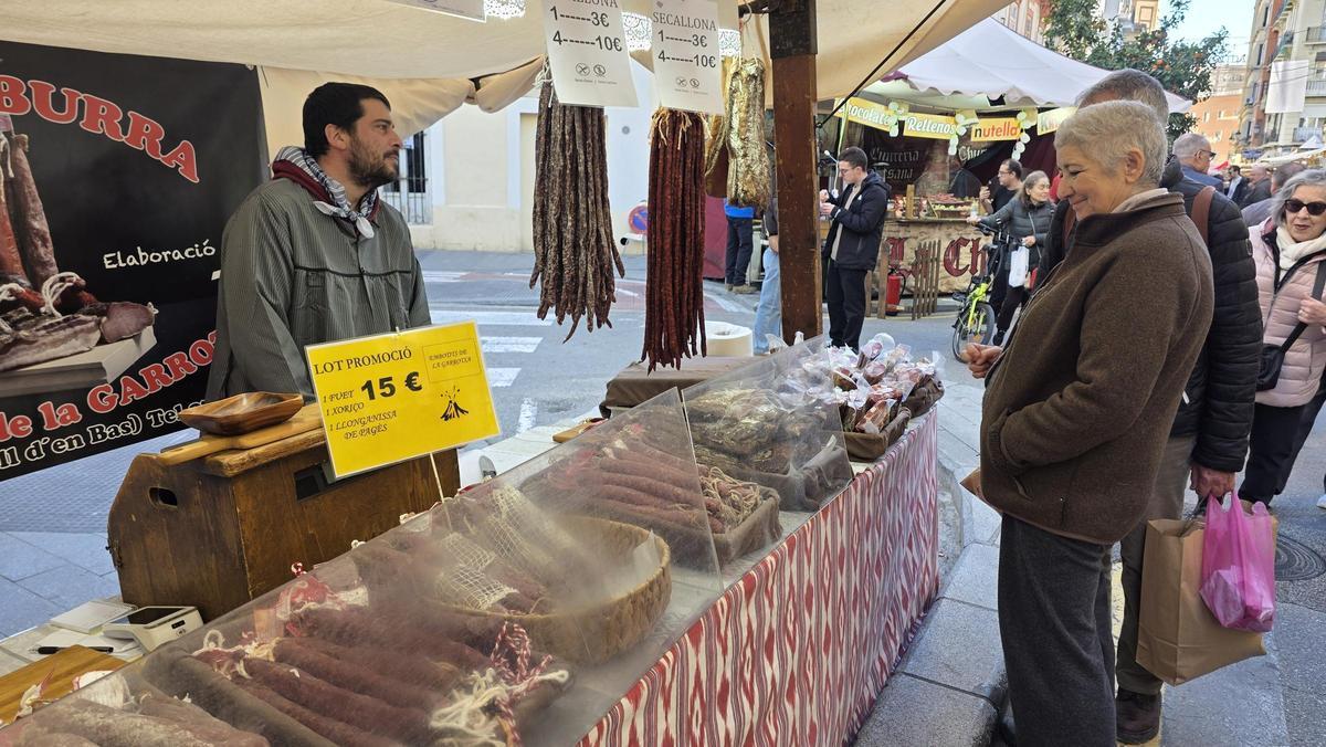 Las "paraetas" forman parte del paisaje urbano de Russafa