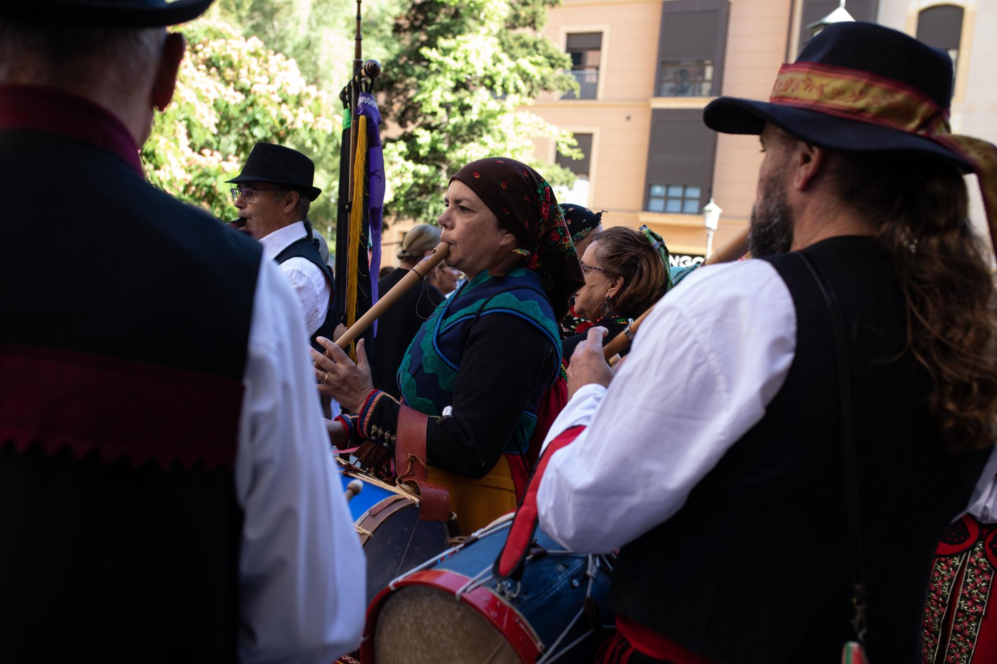 Desfile de indumentaria tradicional de Zamora
