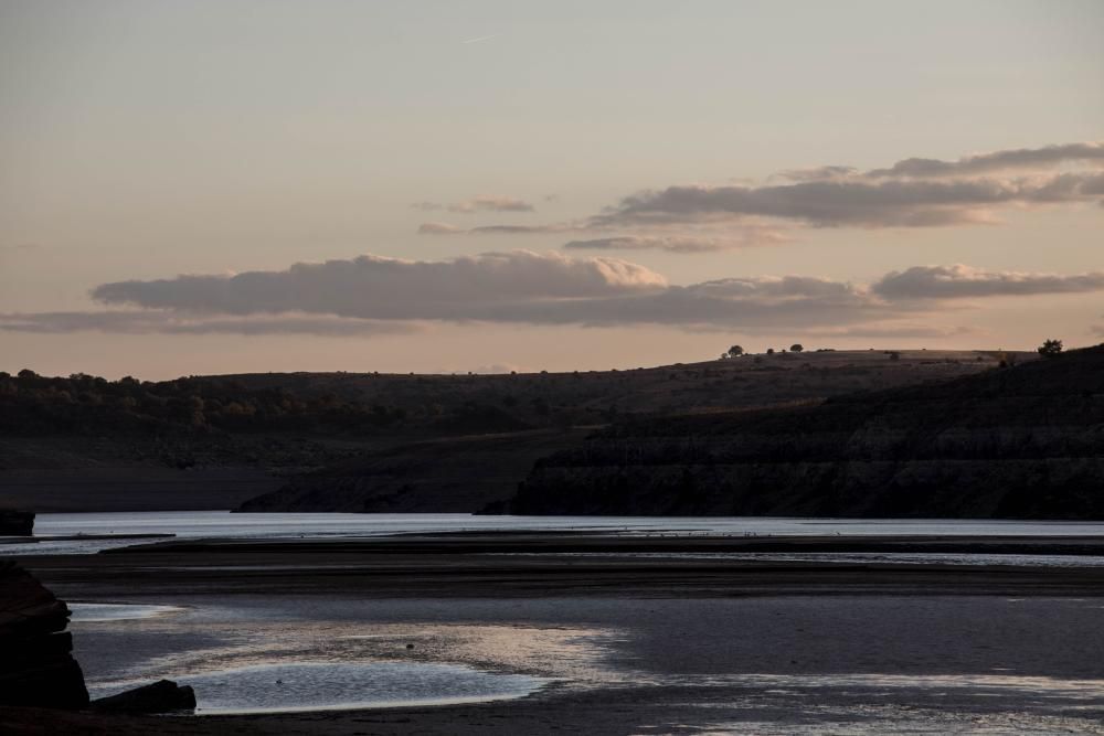 Sequía en Zamora: Mínimos en el embalse del Esla