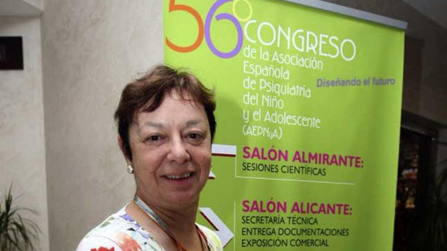 La presidenta de AEPNyA, María Dolores Domínguez.