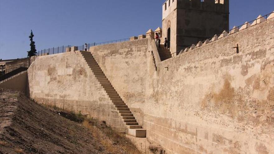 Turismo invita a niños a participar en la iniciativa ‘Alcazaba de leyenda’