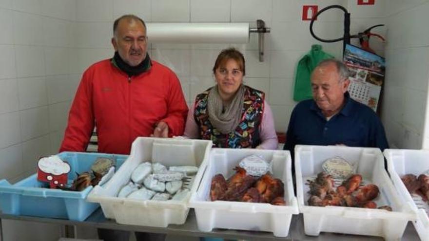 Klein aber fein: Direktverkauf der Fischer in Cala Bona.