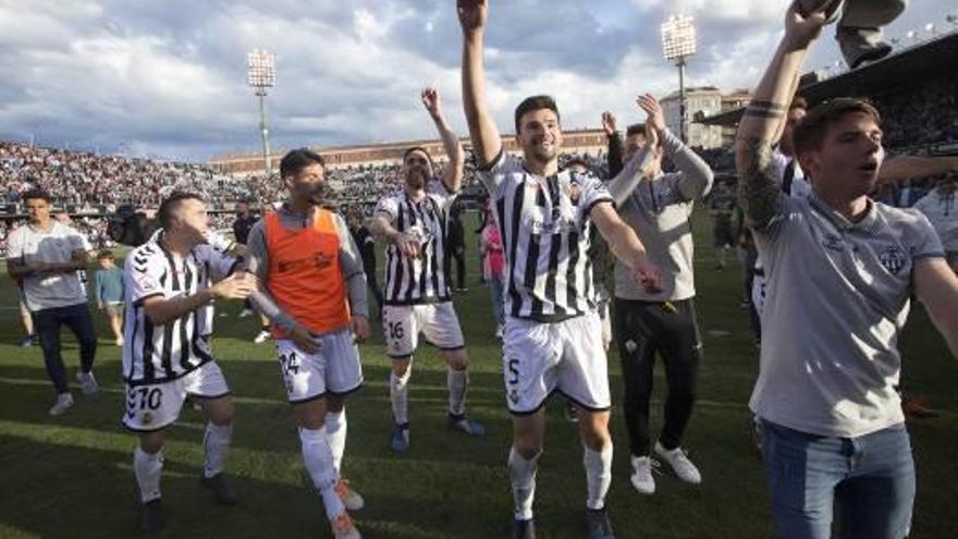 Los albinegros lograron la salvación con su triunfo del pasado domingo ante el Barça B.