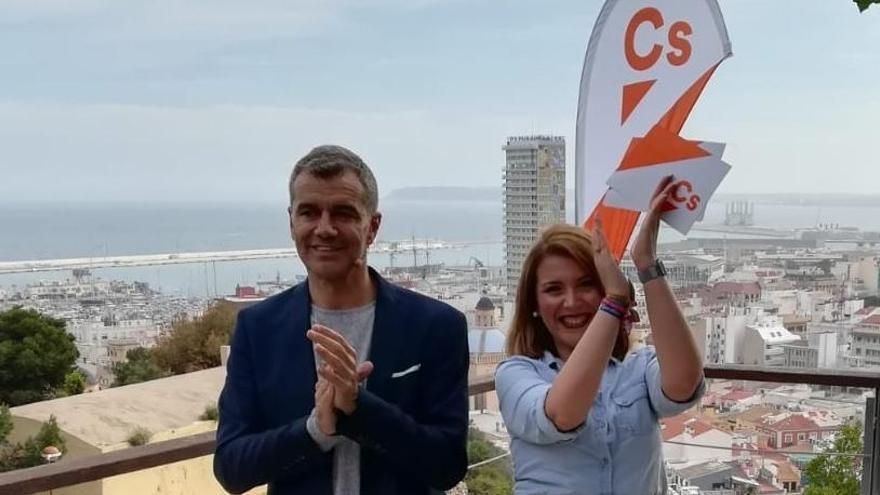 Cantó y Sánchez, en un acto electoral en Alicante