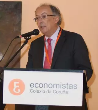 Fernando González Laxe recibe la Gran Cruz al Mérito en el Servicio de la Economía