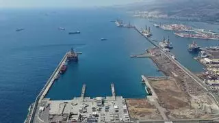 Salud Pública alerta del perjuicio de la planta de gas del Puerto de Las Palmas para la ciudad