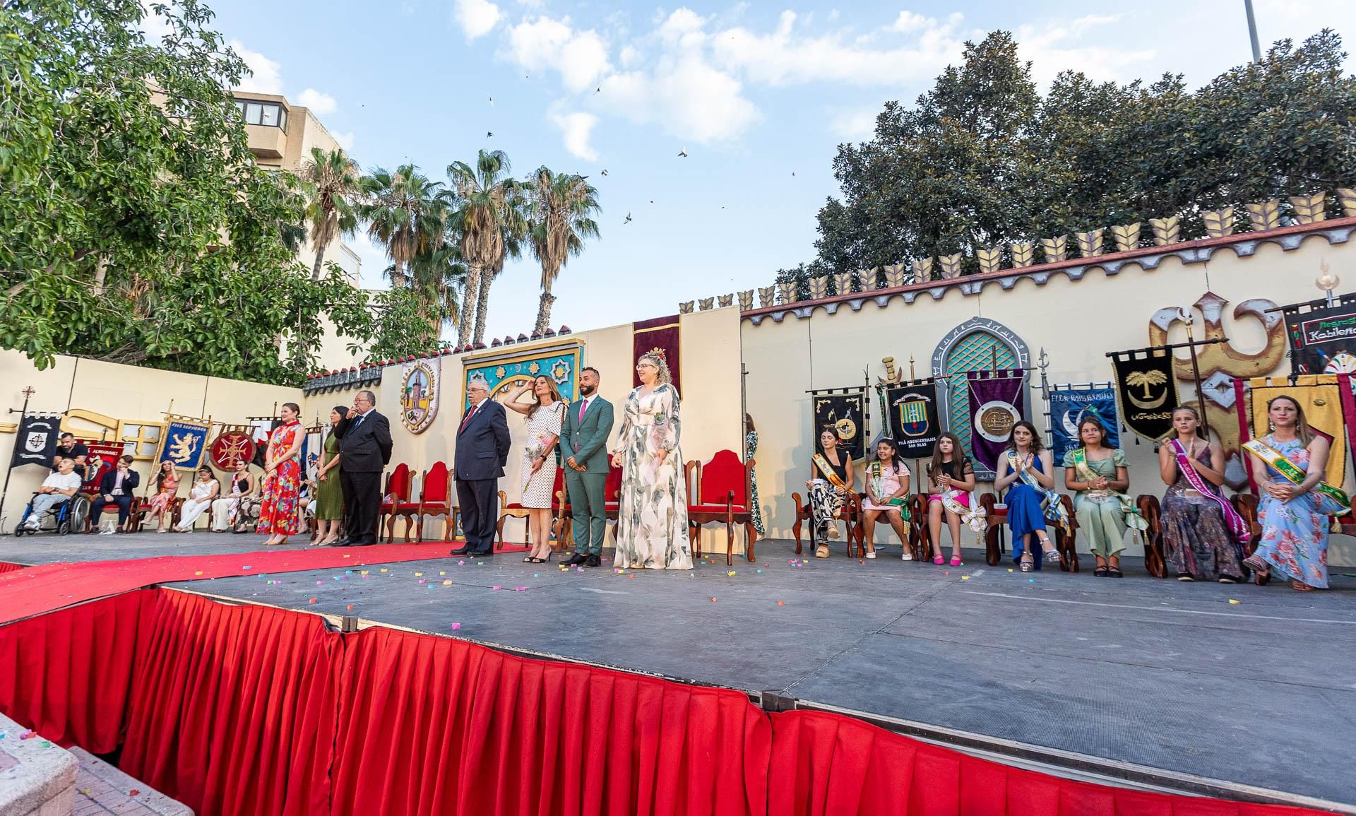 Los Moros y Cristianos de San Blas arrancan con la presentación de cargos y el Pregón