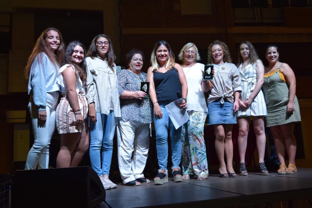 Entrega de premios del concurso de parchís.