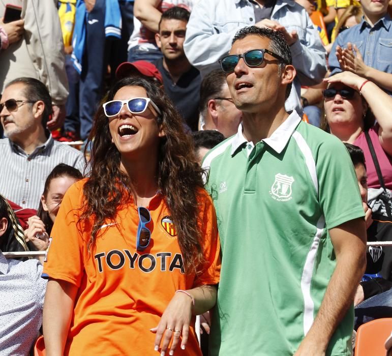 La afición en el derbi femenino de Mestalla