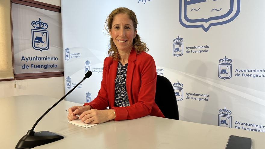 La concejala de Formación y Creación de Empleo de Fuengirola, Carmen Díaz, en rueda de prensa