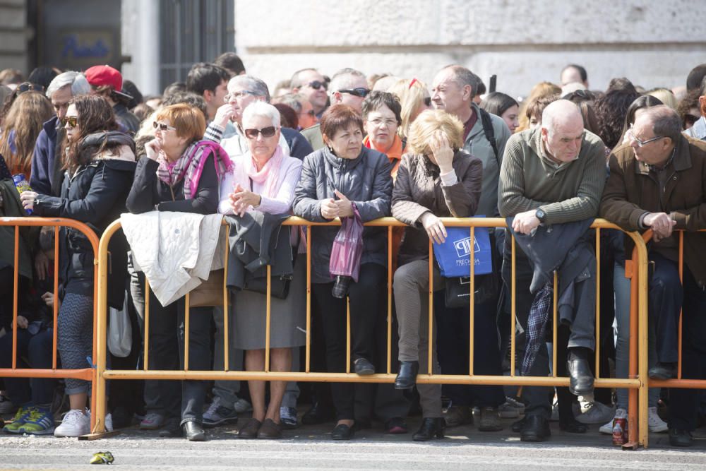 Búscate en la mascletà del 15 de marzo