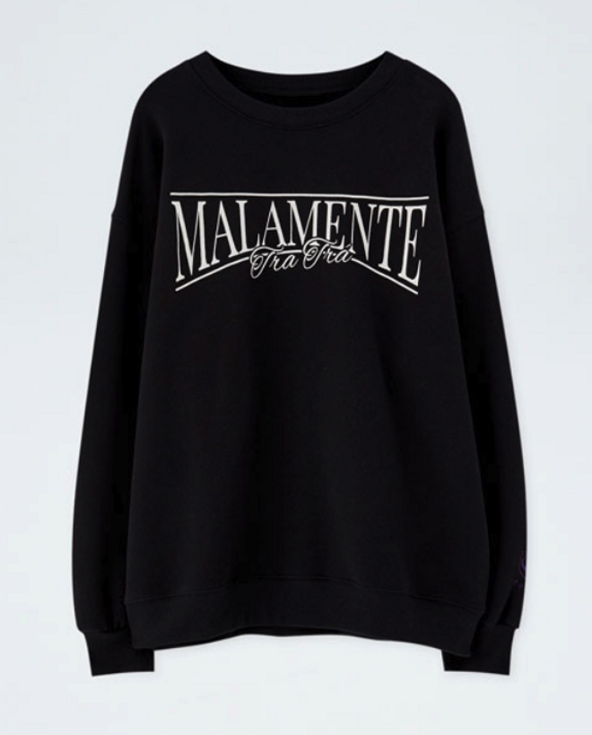 Sudadera 'Malamente' Pull&amp;Bear by Rosalía