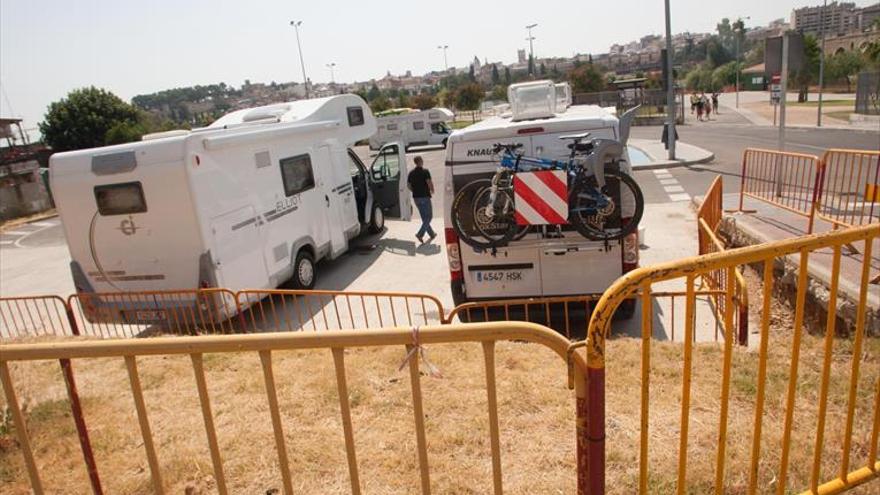 En septiembre se reanudan las obras para ampliar el área de autocaravanas de Badajoz