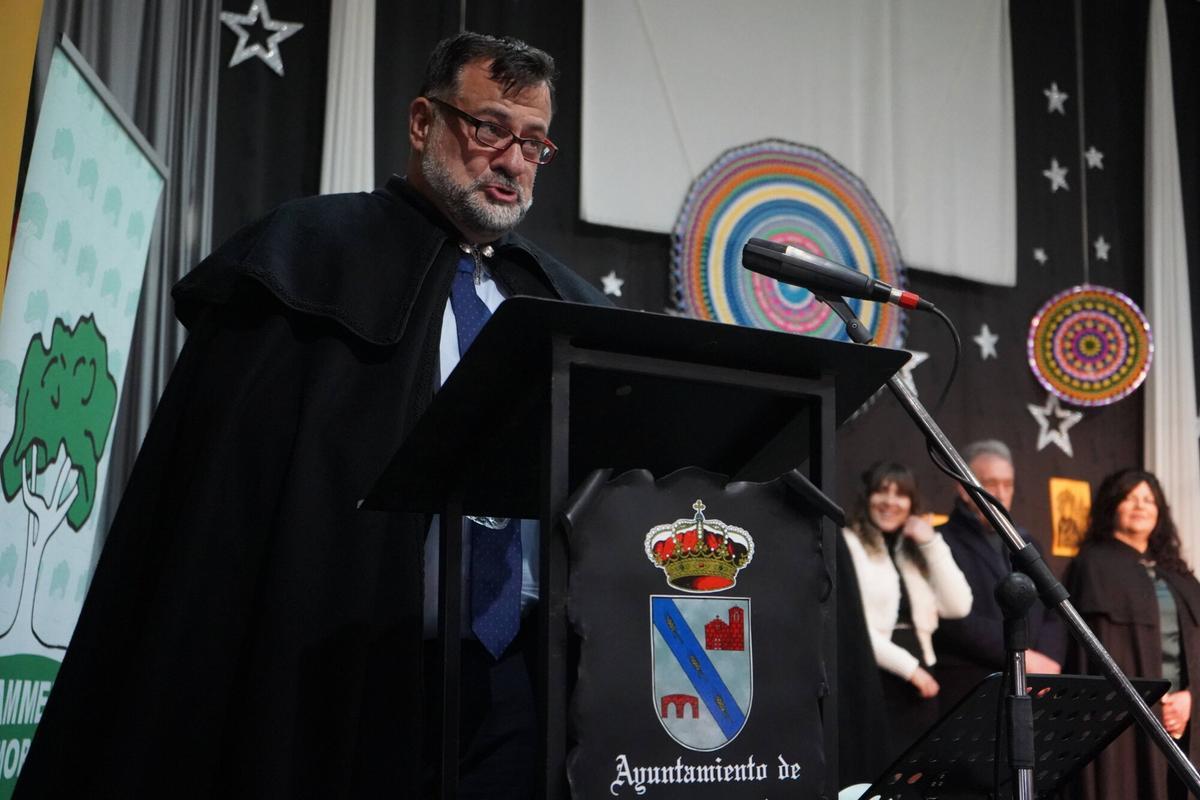 GALERÍA | Benegiles, hasta la bandera para celebrar la Fiesta del CIT GALERÍA | Benegiles, hasta la bandera para celebrar la Fiesta del CIT