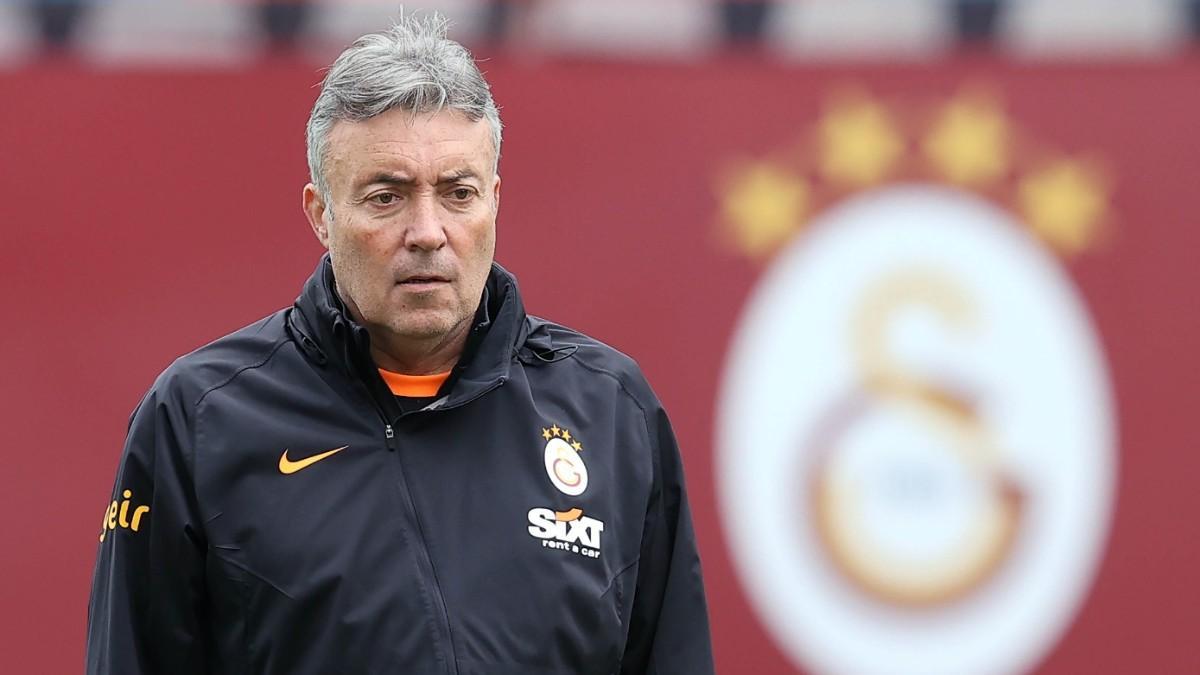 Domenec Torrent, en un entrenamiento del Galatasaray