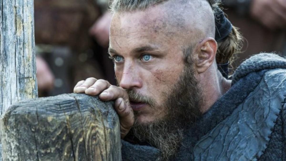 El increíble cambio físico del actor que dio vida a Ragnar en 'Vikingos': así está Travis Fimmel