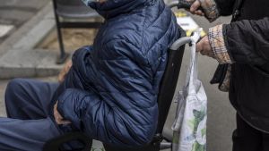 "Qué deleznable que no prescriba reclamar dinero a las personas dependientes más vulnerables"