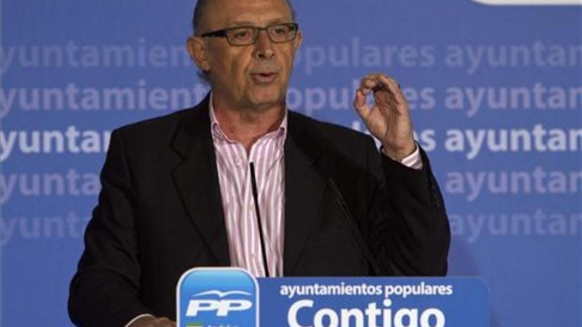 Cristóbal Montoro, durante su intervención en Jerz esta mañana. EFE